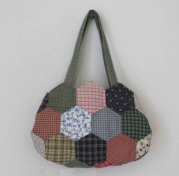 Ideia de bolsa feita com patchwork
