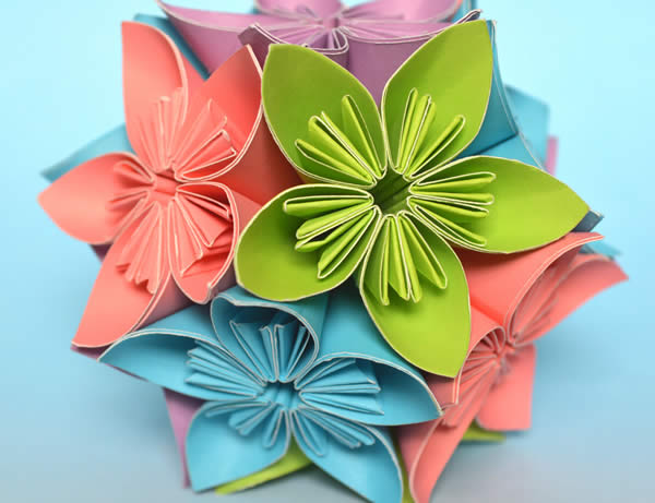 Flores origami para decoração