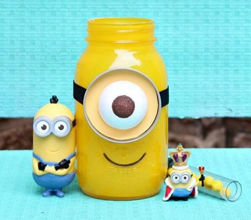 Lembrancinha para Festa dos Minions com Pote de Vidro