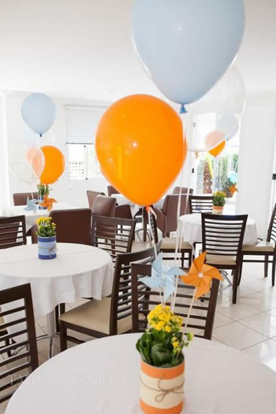 Centro de mesa com balão
