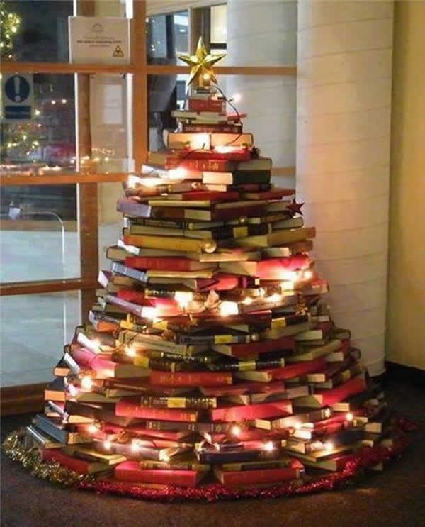 Árvore de Natal com Livros