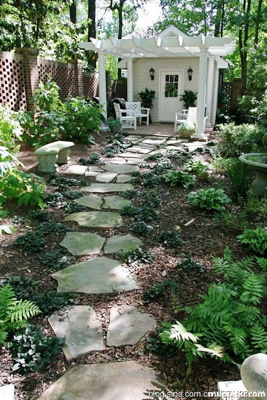 Caminhos com pedras para jardim