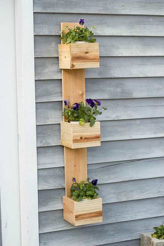 Painel de madeira para jardim vertical