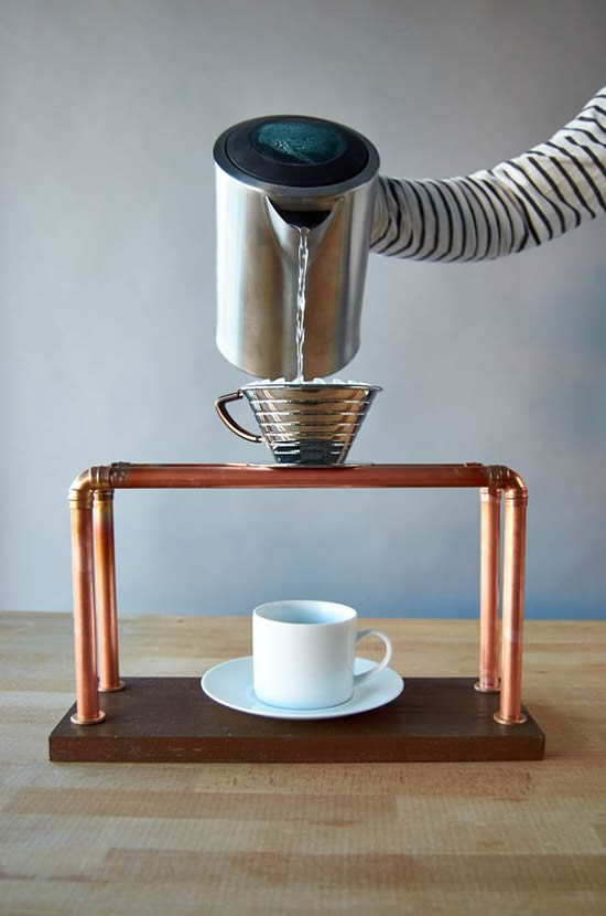 coador de café com canos