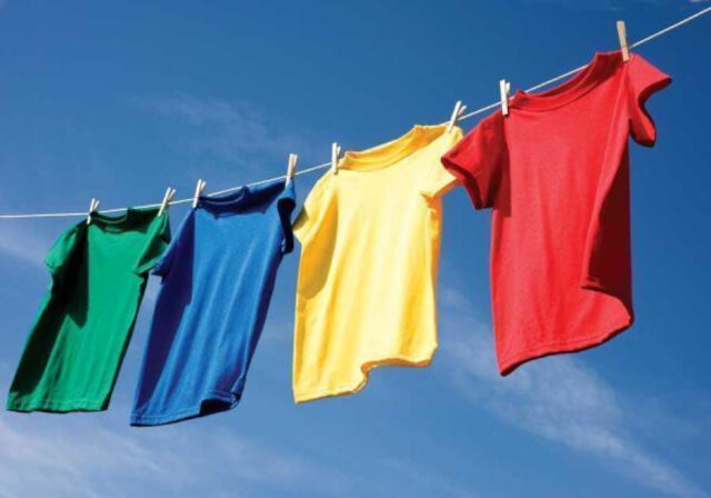 Como remover odor de roupas na axilas (
