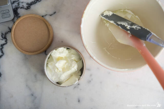 como fazer manteiga corporal em casa