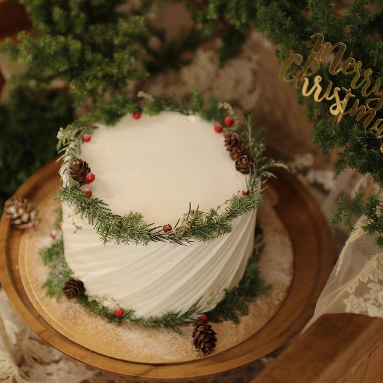 bolo de natal de chantily Foto @vanvan.cake