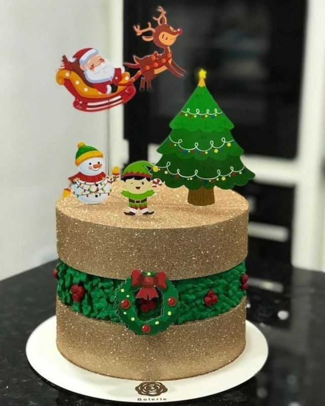 bolo natalino com glitter e topo de bolo
