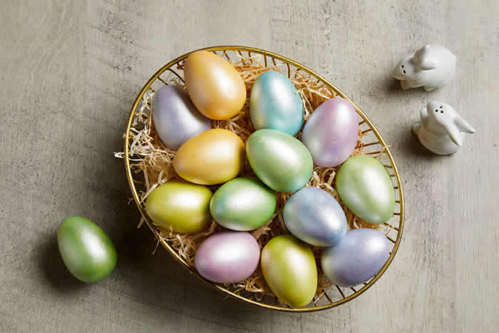 Ovos Coloridos para Decoração