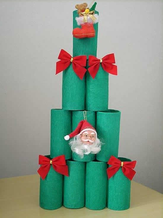 Árvore de Natal com Rolo de Papel