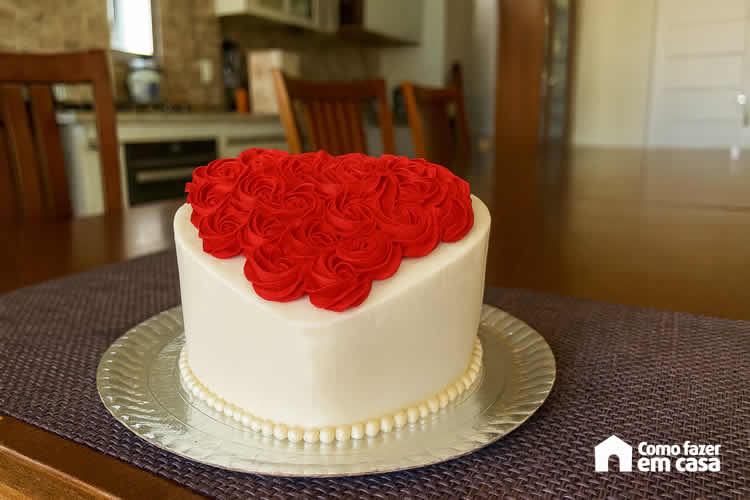 Bolo de Dia dos Namorados