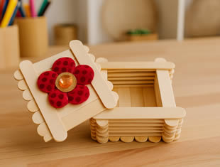 Lembrancinha com Palitos de Picolé