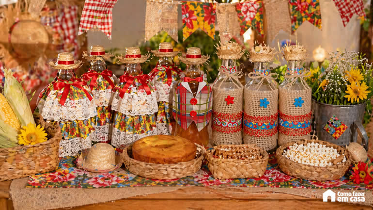 Decoração de São João com Garrafas