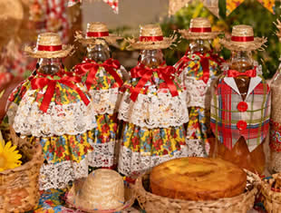 Decoração de São João com Garrafas