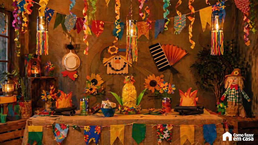 Festa Junina com Enfeites de Reciclagem