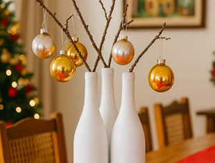 Decoração de Natal com Garrafas de Vidro