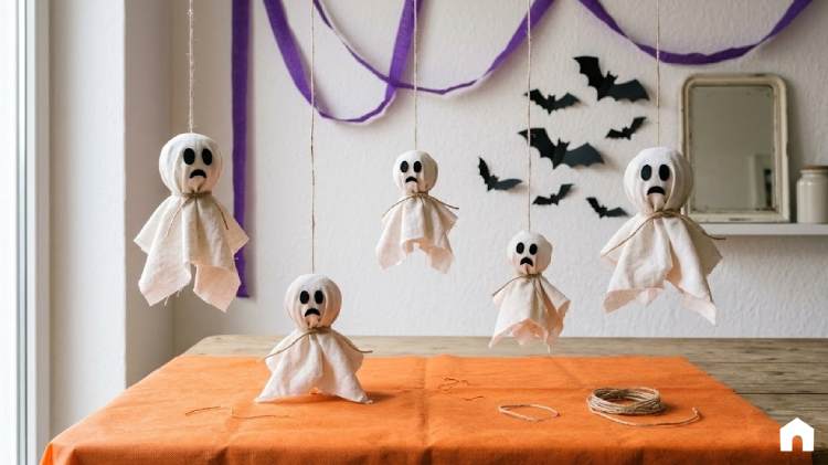 Fantasmas para Decoração de Halloween